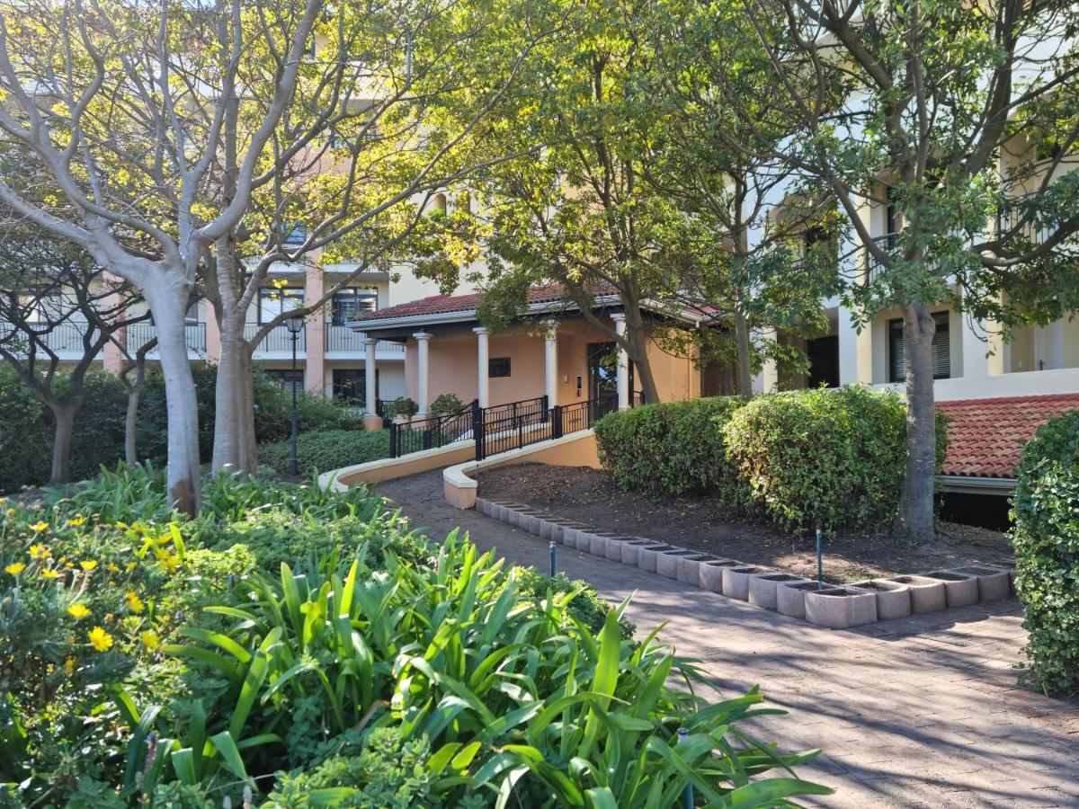 Island Club By Smart City Stays Kaapstad Buitenkant foto