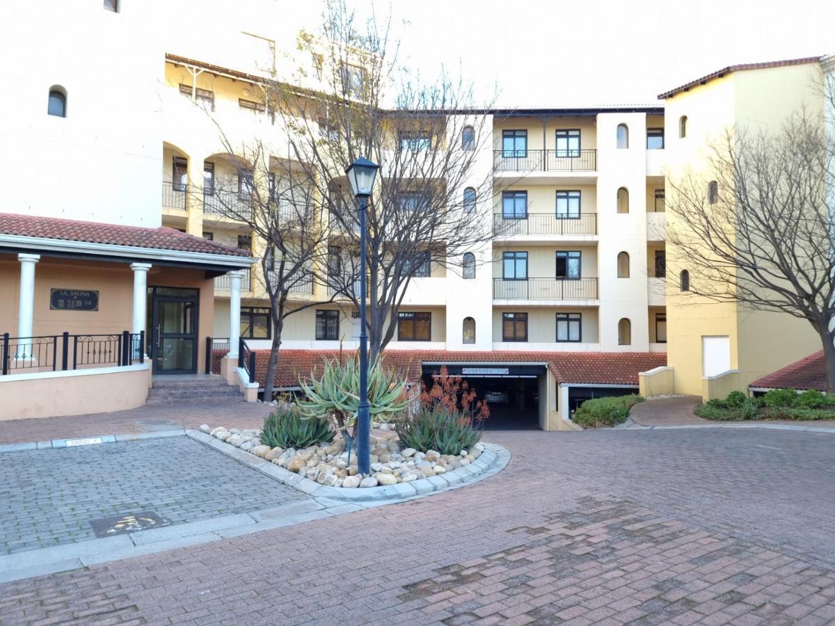 Island Club By Smart City Stays Kaapstad Buitenkant foto