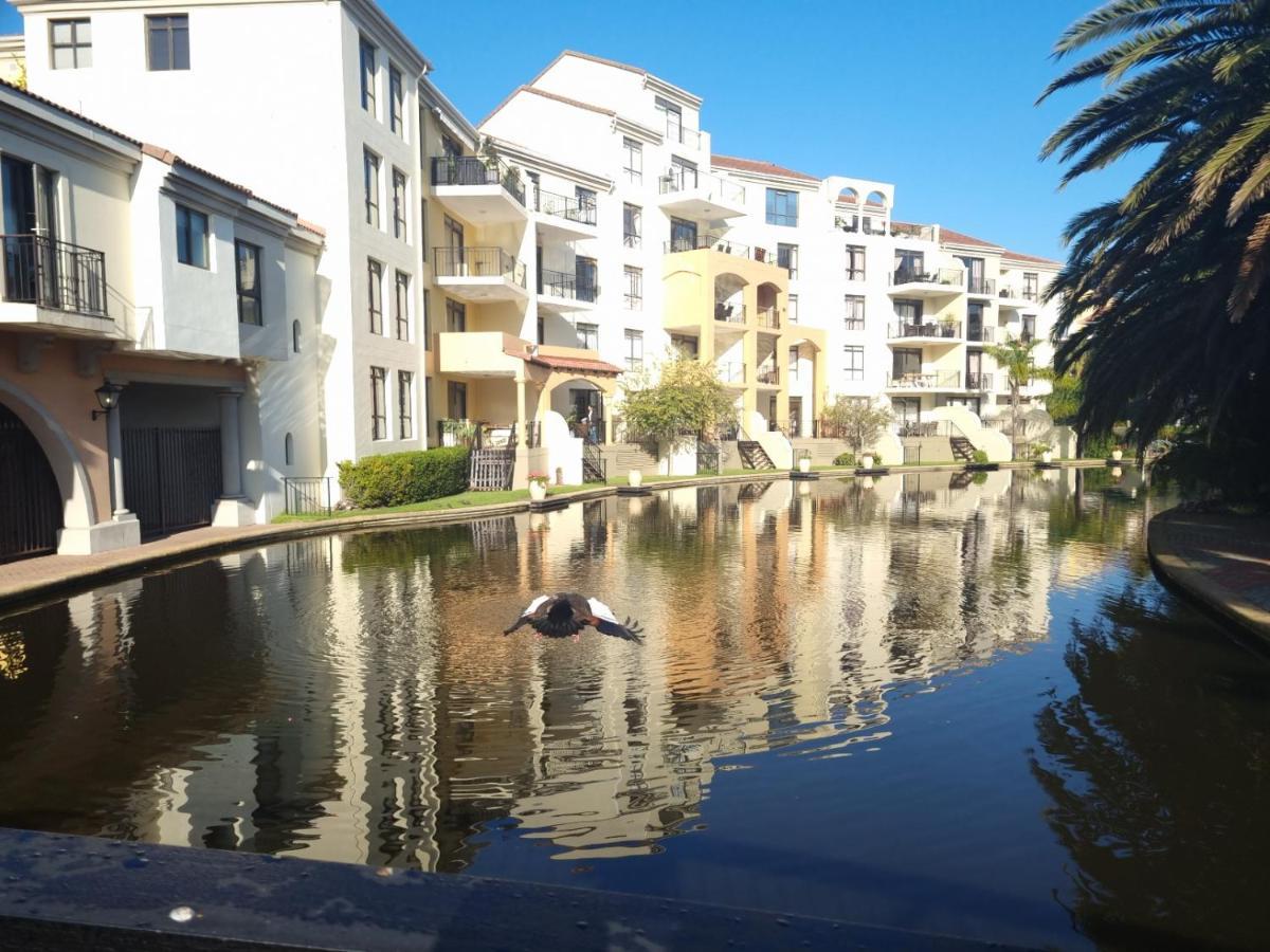 Island Club By Smart City Stays Kaapstad Buitenkant foto