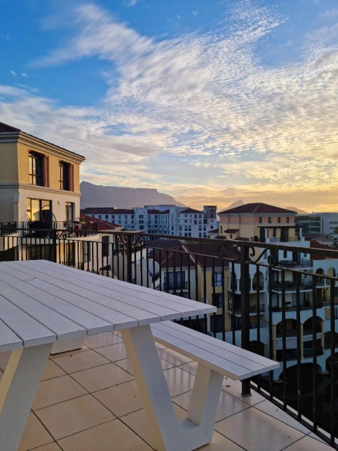 Island Club By Smart City Stays Kaapstad Buitenkant foto